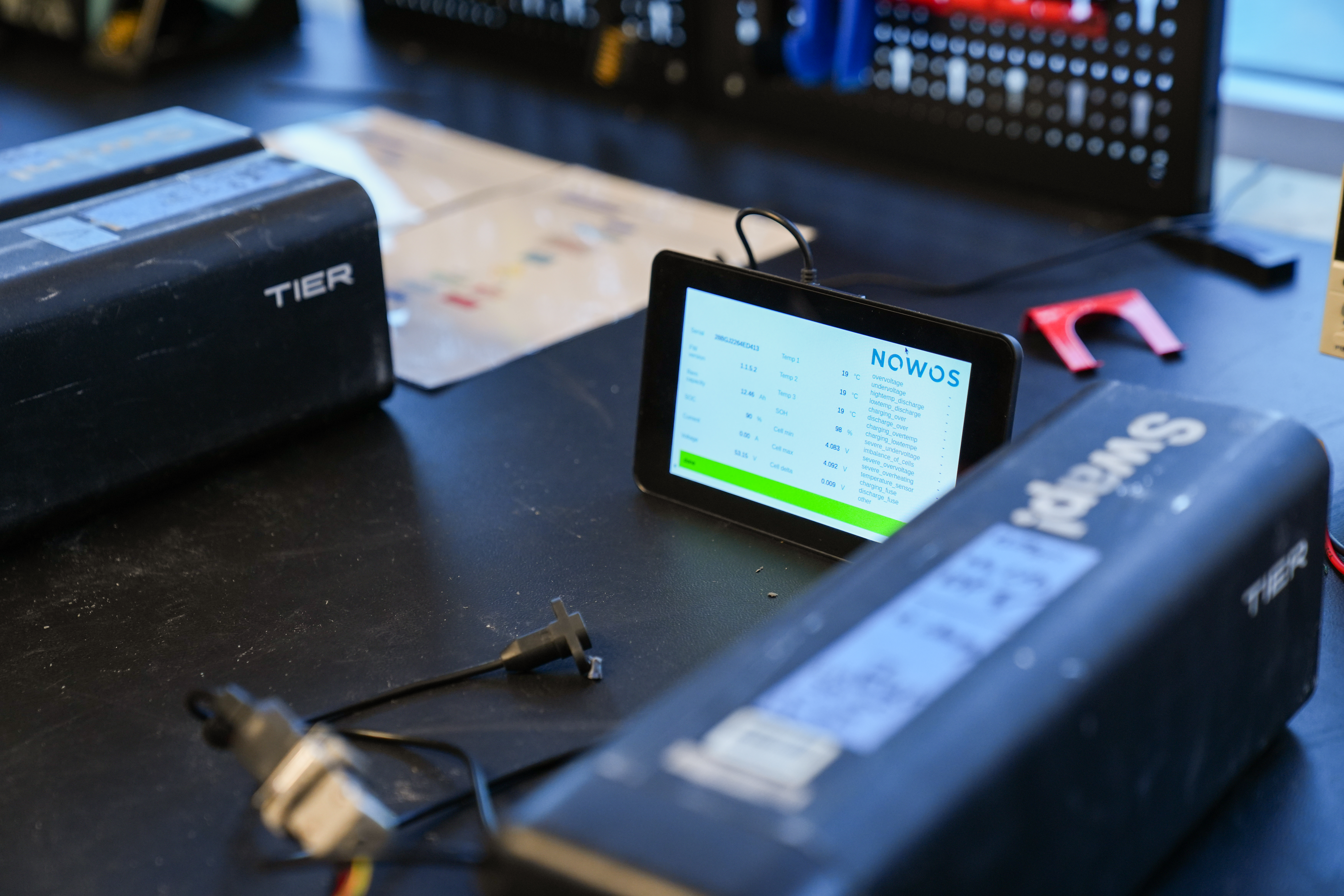 Nowos battery monitoring dashboard