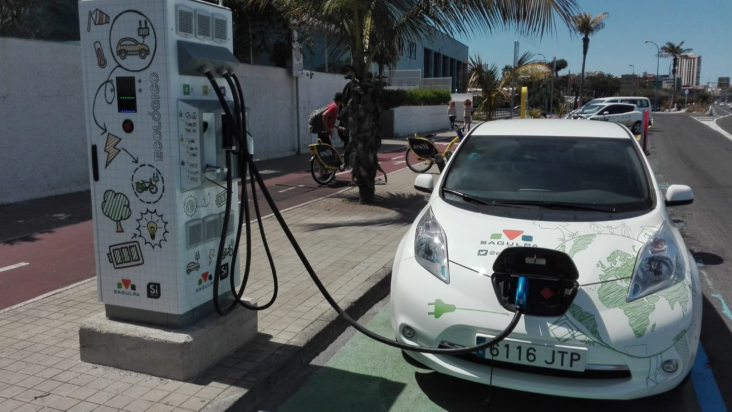 Image for Las Palmas: Implementing fast EV chargers and an electrified public fleet
