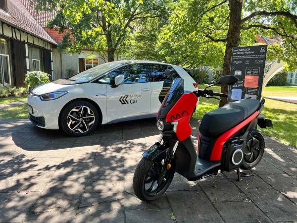 Shared vehicles: a car and a motorbike