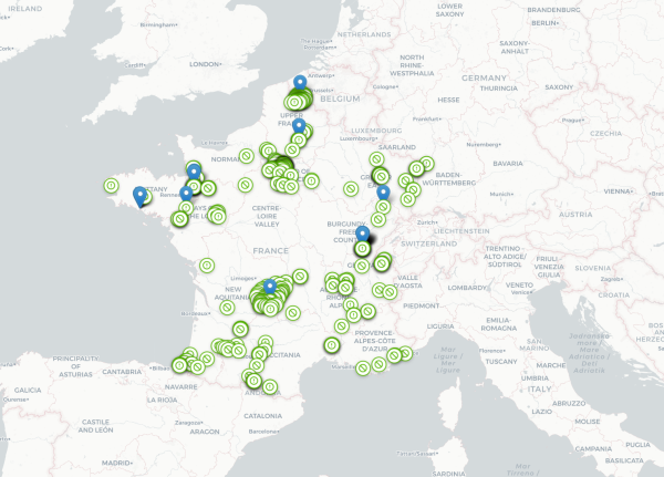 Real-time map of road permits