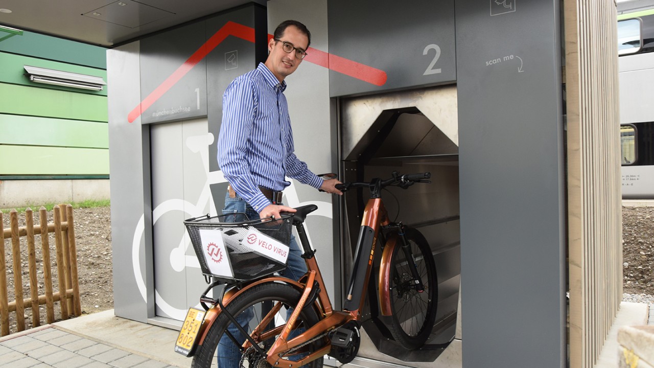 Entering the Cycle in the Towe