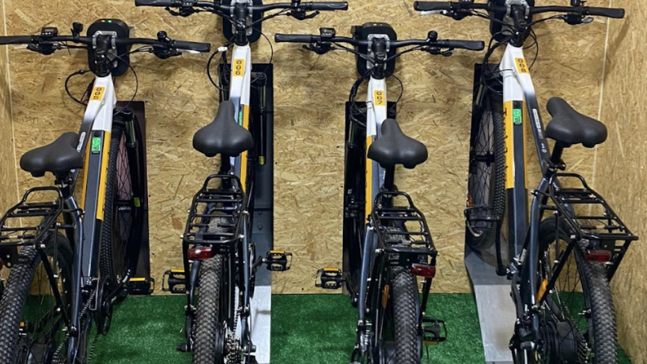 Rural area bike sharing (x4)