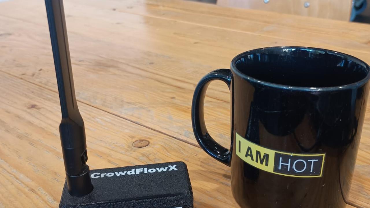 CrowdFlowX production device!