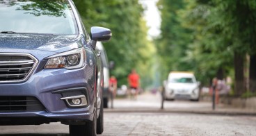 Image for London, United Kingdom: digital and inclusive kerbside