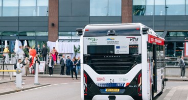Image for Improving safe interaction between automated buses and other road users