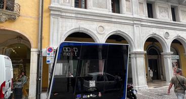 Image for Dynamic mobile parcel lockers for last-mile deliveries in Padua
